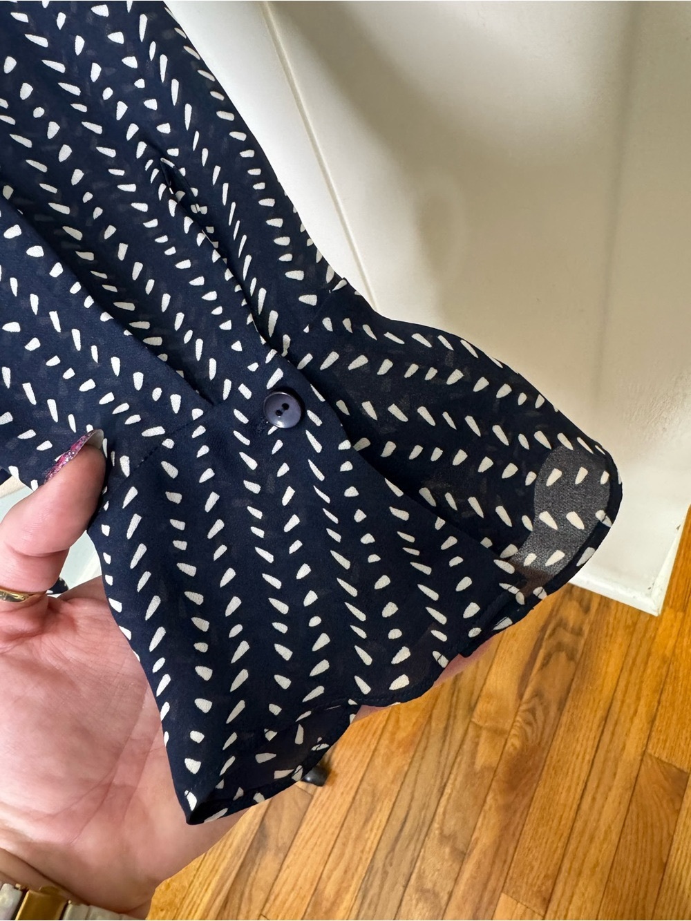 Classiques Entier 100% Silk Navy Blue Printed Tie Neck Blouse XL - Picture 9 of 12